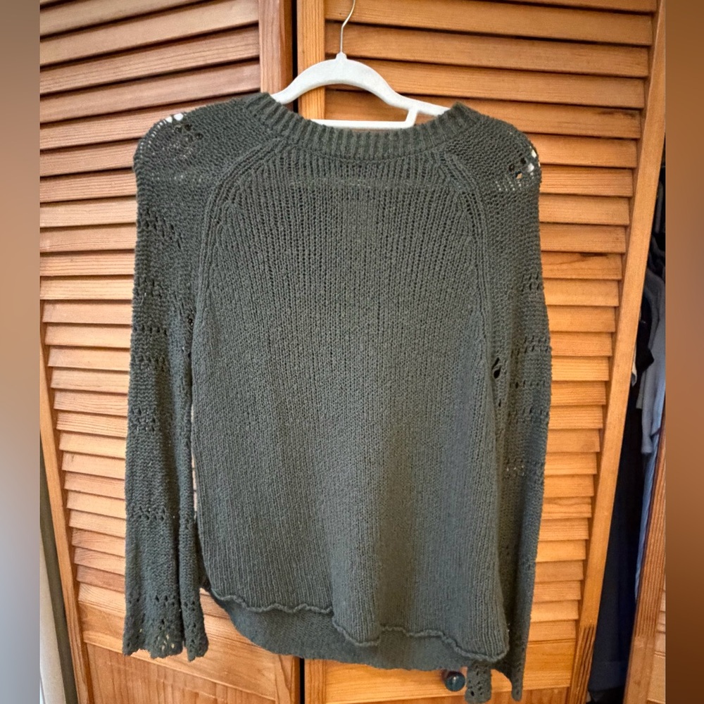 Billabong women's sweater